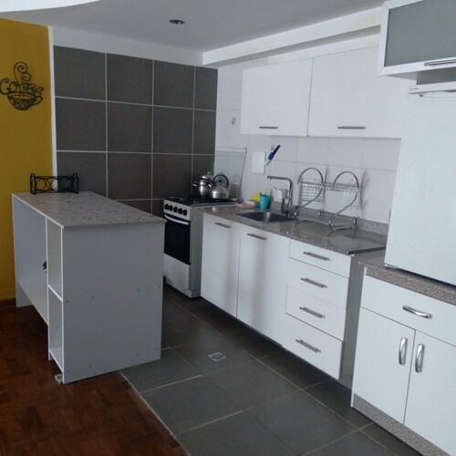 La Paz, Bolivia;  Ciudad Maravilla, Bonito Departamento, Céntrico y seguro