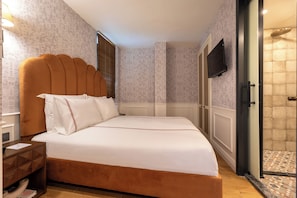1 bedroom, premium bedding, in-room safe, individually decorated