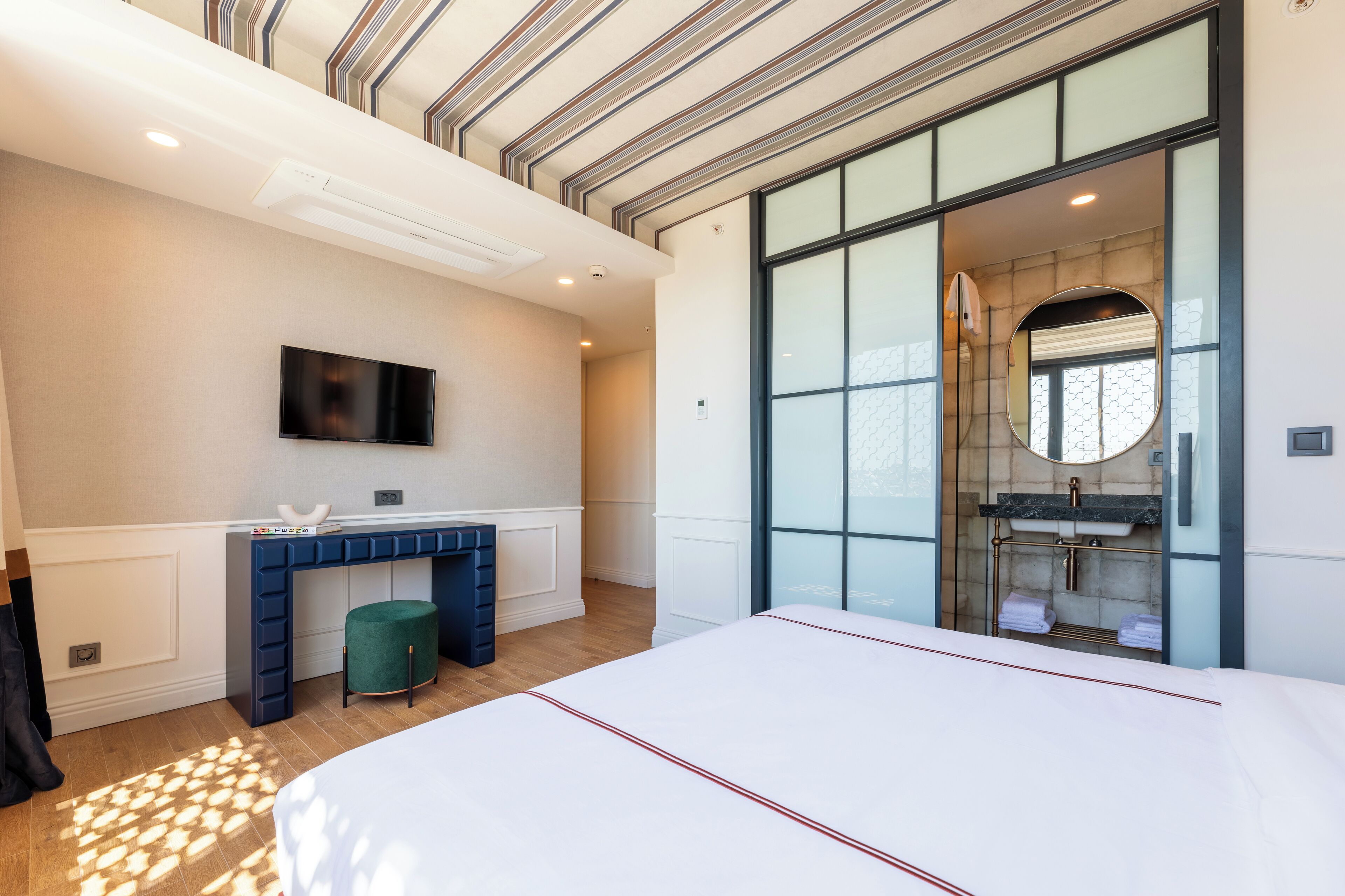 Foto - Khai Karaköy