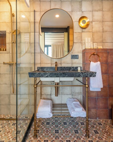 Khai Hotel Karakoy - Image 8