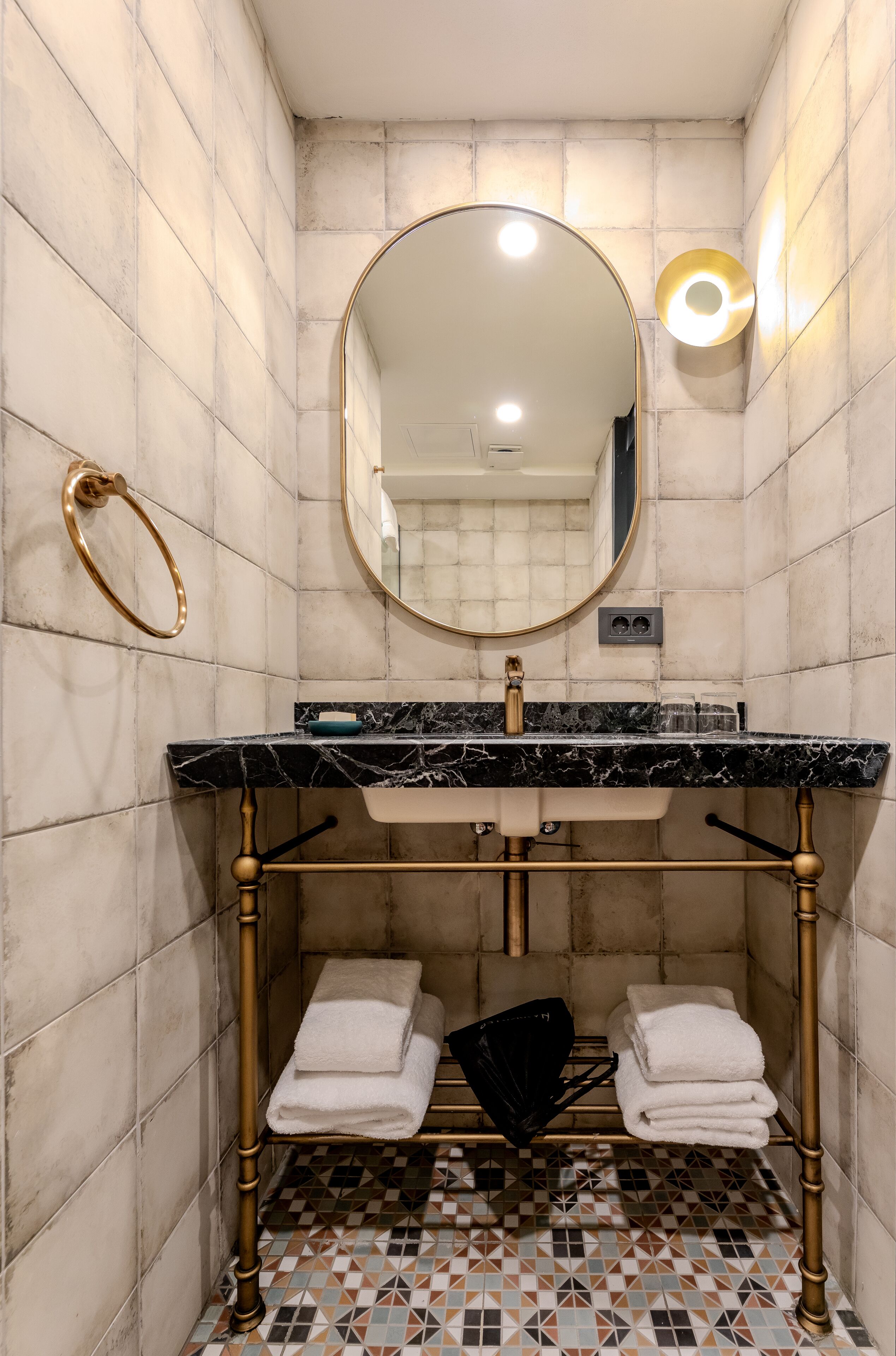 Foto - Khai Karaköy