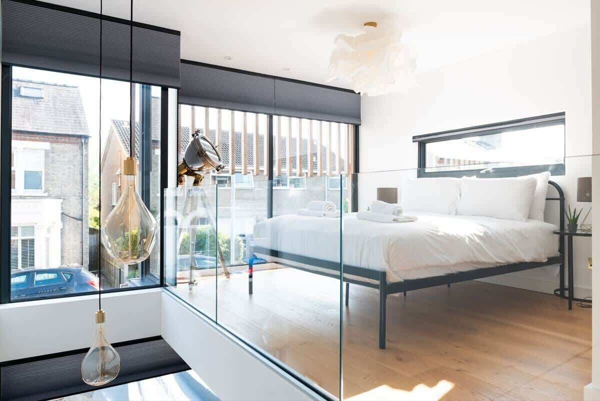 1 bedroom, iron/ironing board, travel cot, WiFi