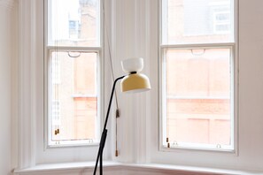 View from property - CCR4 - One Bedroom Apartment, Sleeps 2 (London)