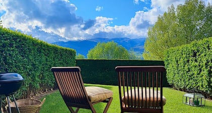 Townhouse 3 rooms Fireplace, Garden, BBQ, Views & Wi-Fi