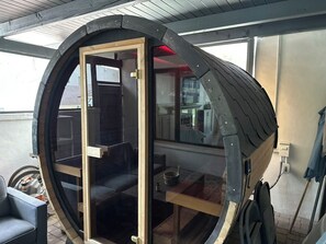 Property grounds - Spacious 4-bedroom estate in serene Paradise Valley with Tennis Pickleball Sauna (Paradise Valley)