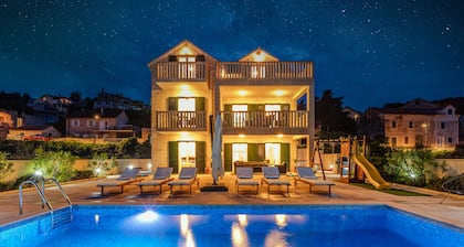 Villa Janie