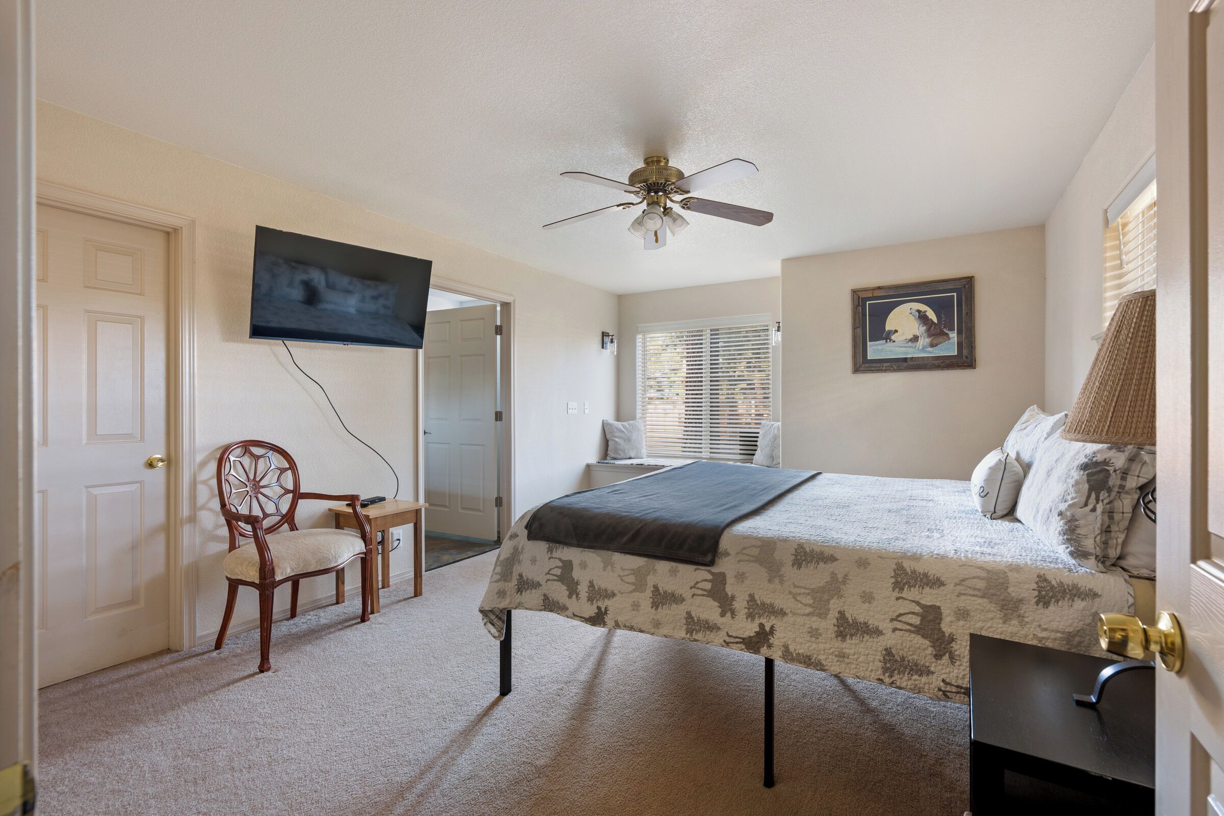 3 habitaciones, wifi gratis y ropa de cama 