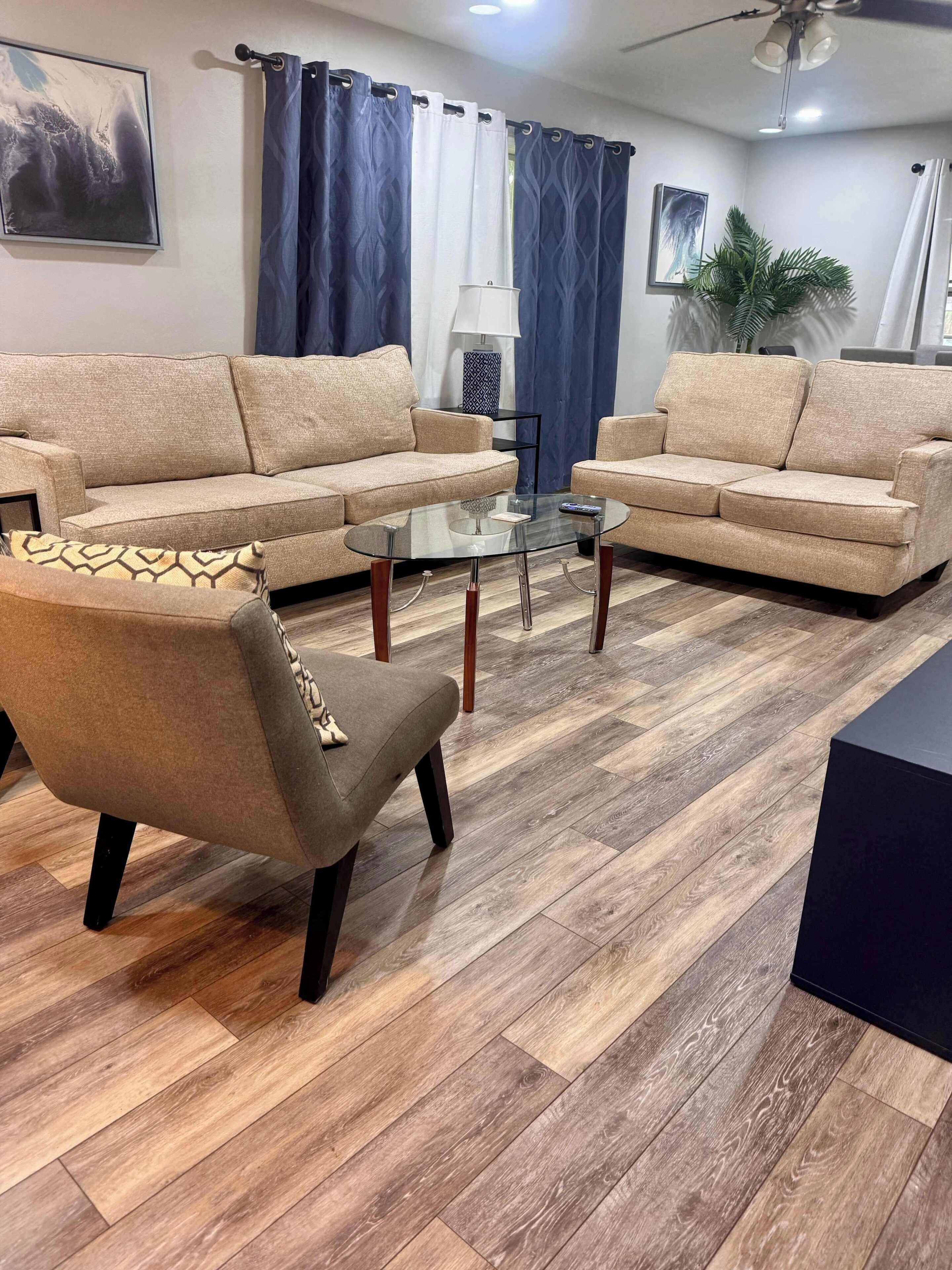 Corporate & Family Stay | Fire Pit | Fast Wi-fi | Pets Ok - 迪凱特