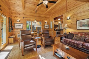 Téléviseur, foyer, livres, chaßne audio