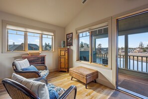 TV, peis og DVD-spiller