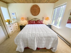 5 bedrooms, free WiFi, bed sheets