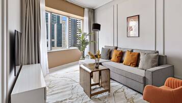 21st Century 707 | 2 bedrooms, premium bedding, in-room safe, desk