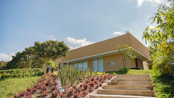 Façade de lâhĂ©bergement