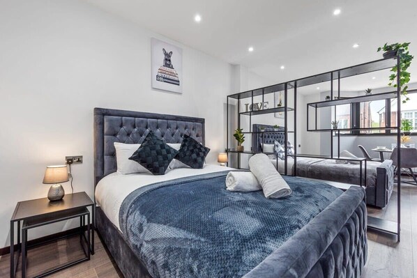1 bedroom, iron/ironing board, WiFi, bed sheets