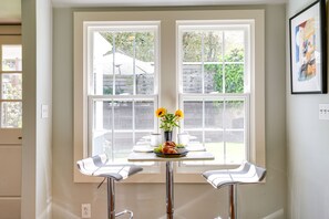 Dining - Berkeley Home w/ Garden, Close to San Francisco! (Berkeley)