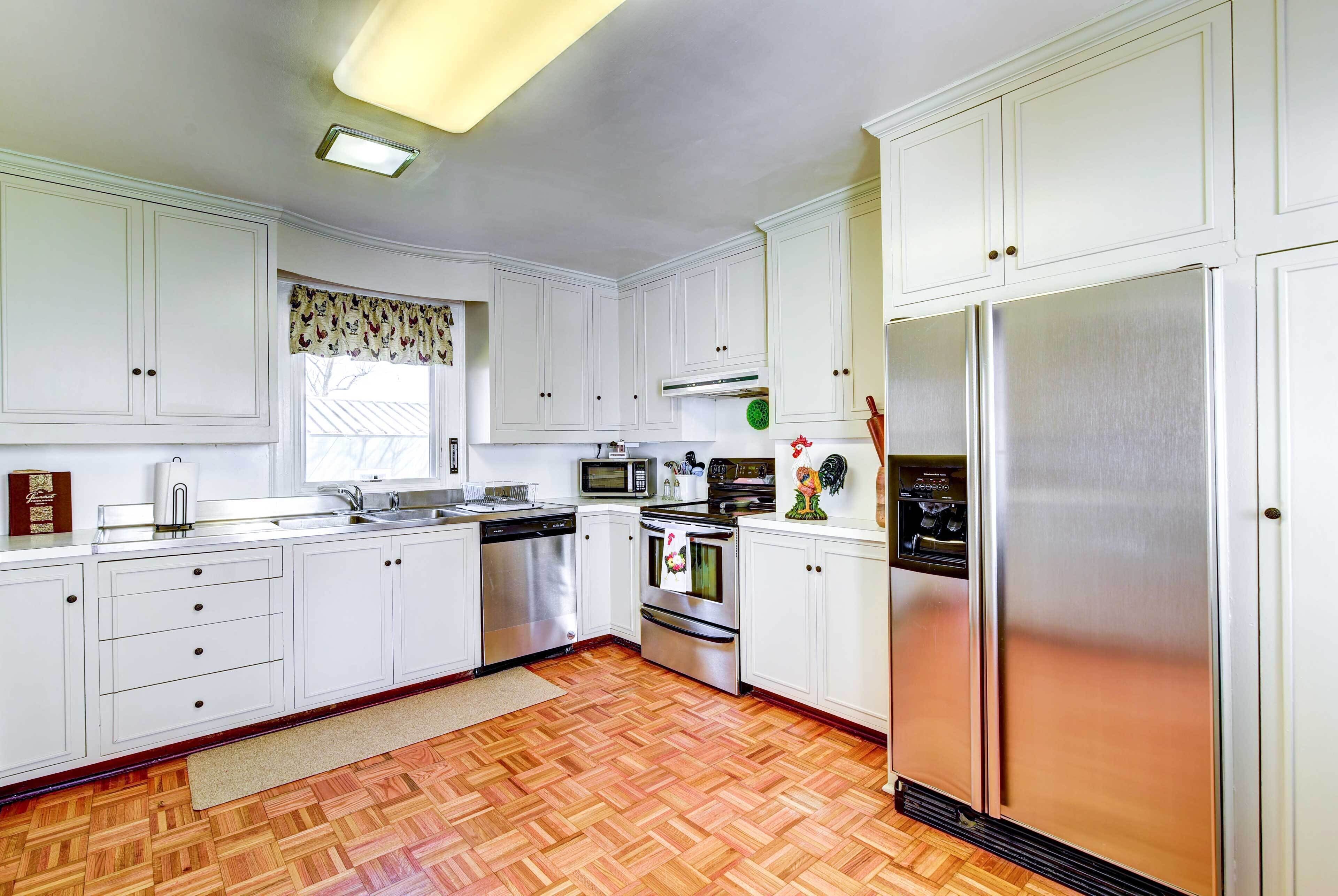 House (5 Bedrooms) | Interior