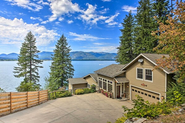 House (5 Bedrooms) | Interior - Sandpoint Waterfront Getaway on Lake Pend Oreille! (Sagle)