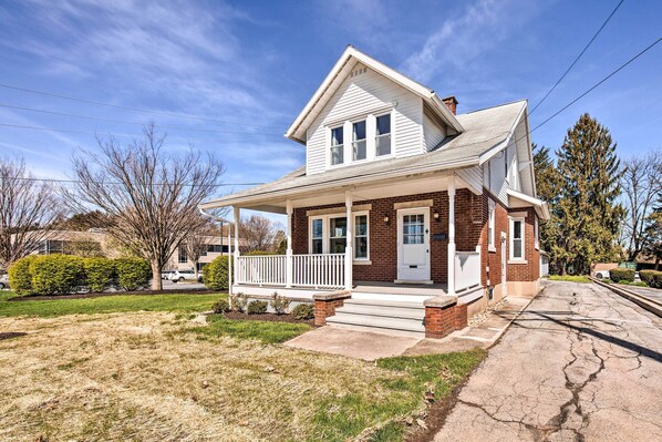 House (3 Bedrooms) | Front of property