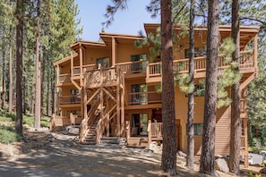 Apartment (1 Bedroom) | Interior - < 3 Mi to Lake Tahoe: Incline Village Condo! (Incline Village)
