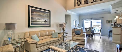 المنشأة من الداخل