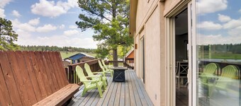 Deck & Fire Pit: Pagosa Springs Home!