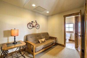 單棟房屋 (4 Bedrooms) | 內部