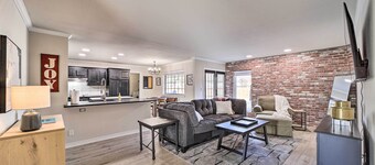 Immaculate 'woodland View' Retreat w/ Hot Tub