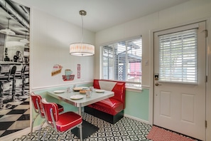 House (2 Bedrooms) | Interior - San Antonio Vacation Rental ~ 7 Mi to River Walk! (San Antonio)