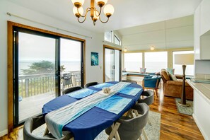 House (3 Bedrooms) | Interior - 'rahus Ocean Refuge' With Manchester Coast Views! (Manchester)