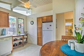 Nhà (2 Bedrooms) | Nội thất