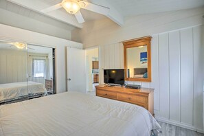 Interior - Kailua-kona Guest House w/ Lanai < 7 Mi to Beach (Kailua-Kona)