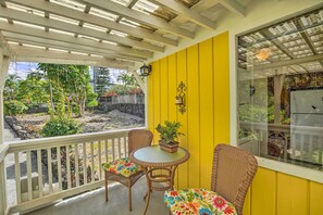 House (2 Bedrooms) | Interior - Kailua-kona Guest House w/ Lanai < 7 Mi to Beach (Kailua-Kona)