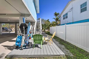 Apartment (2 Bedrooms) | Interior - Holmes Beach Retreat: Walk to Beach & Dining! (Holmes Beach)