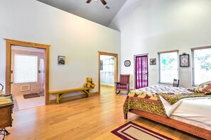 House (2 Bedrooms) | Interior - Johnson City Home w/ Hot Tub - Close to Wineries! (Johnson City)