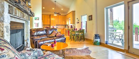 House (2 Bedrooms) | Interior