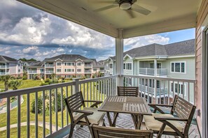 Apartment (2 Bedrooms) | Interior - < 3 Mi to Broadway at the Beach: Updated Condo! (Myrtle Beach)