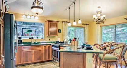 Breezy Home, 4 Mi to Volcanoes Nat'l Park!