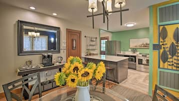 House (3 Bedrooms) | Front of property