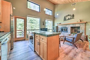 House (1 Bedroom) | Interior - Hot Tub & Ski Shuttle: Northstar Resort House (Truckee)