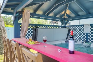 Casa (2 Bedrooms) | Interior