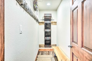 Apartment (2 Bedrooms) | Interior - Walk to Lake Dillon: Condo w/ Views in Frisco (Frisco)