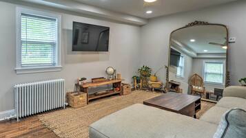 Apartment (1 Bedroom) | Interior