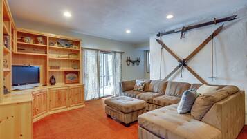 Rumah (5 Bedrooms) | Interior