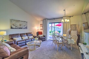 Apartment (2 Bedrooms) | Interior - Golf Course View & Pool Access: Palm Desert Home (Palm Desert)