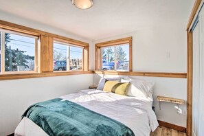 Ferienhaus (3 Bedrooms) | 3 Schlafzimmer, kostenlose Babybetten, Bettwäsche