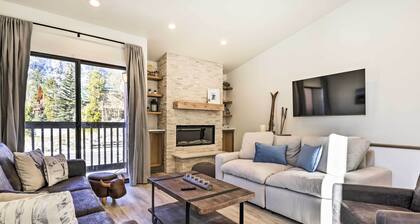 Chic Condo w/ Fireplace: Walk to Main Street!