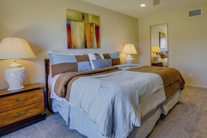 Apartment (2 Bedrooms) | Interior - Patio, Grill & Pool Access: Palm Desert Retreat! (Palm Desert)