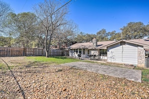 House (3 Bedrooms) | Interior - Lovely San Antonio Home ~ 13 Mi to Downtown! (San Antonio)