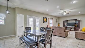 Hus (3 Bedrooms) | Innvendig