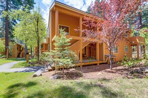 Interior - 2 Mi to Burnt Cedar Beach: Incline Village Condo (Incline Village)